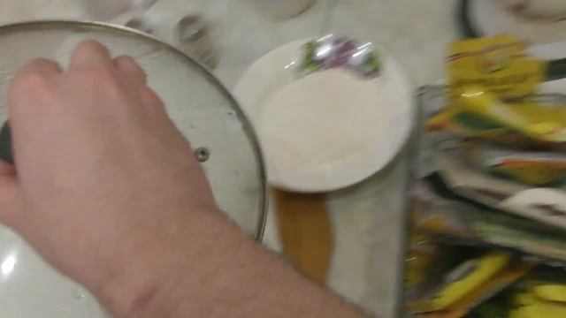 ГОТОВИМ КОТЛЕТЫ ГРЕЧАНИКИ жесть.... смотреть онлайн