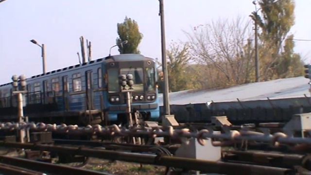 МЕТРО ЛІСОВА ГУДОК смотреть онлайн