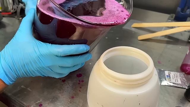 Pink Candy Over INSANE Crushed Chrome Flakes смотреть онлайн