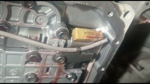 Посторонний звук соленоида на коробке U440E