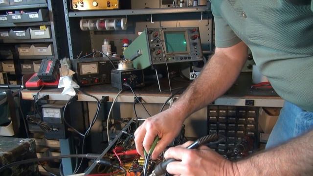 How to detect + fix vintage tube guitar amp noise quick troubleshooting D-lab смотреть онлайн