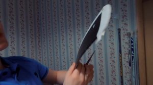 Как обмотать клюшку вратаря. Хоккейная экипировка. Обмотка клюшки хоккейной лентой.