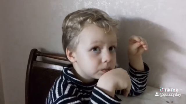 Не корона бро, малыш кривляется, смешное видео, Тик Ток смотреть онлайн