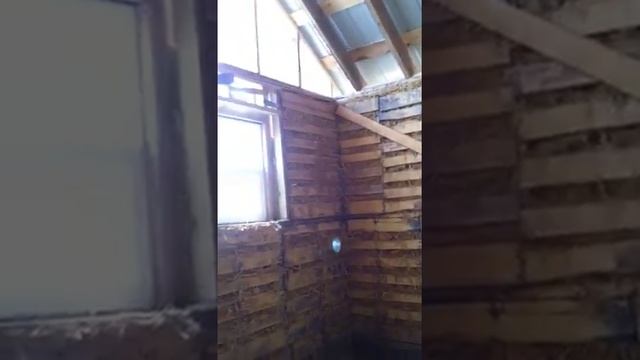 Pine Ridge Pallet House Tour смотреть онлайн