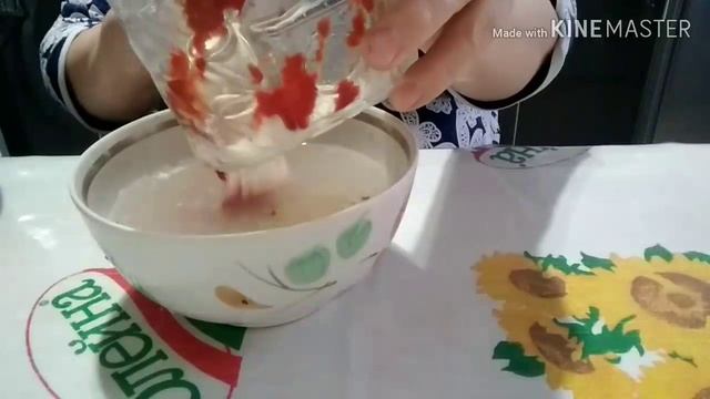 Тефтели в сметанно-томатном соусе.