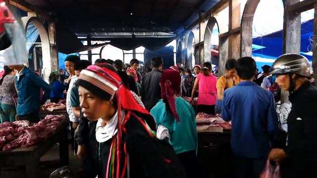 Tam Son Market - Ethnic Groups From North Vietnam - Dong Van Karst смотреть онлайн