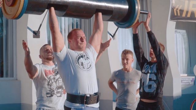Как Артем Супрун совмещает работу в полиции и пауэрлифтинг смотреть онлайн