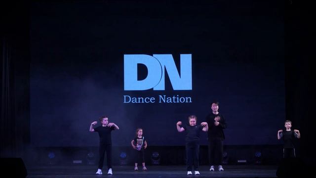 Mini Crew смотреть онлайн