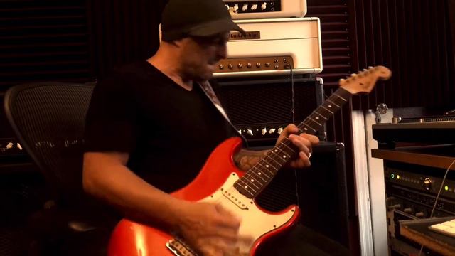 Joe Augello Guitar Solo Fender Strat Dimarzio DR Strings Blankenship Variplex смотреть онлайн