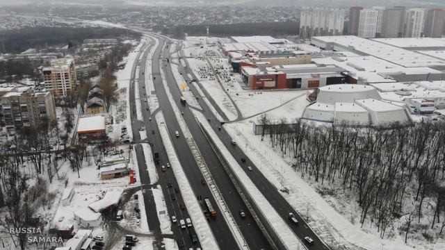 В Самаре ТРК «Московский» сменил название на LETOUT АУТЛЕТ МОЛЛ / Кировский район / Russia смотреть онлайн