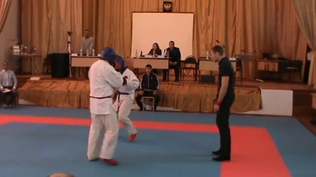 Самбист против каратиста по правилам армейского рукопашного боя смотреть онлайн