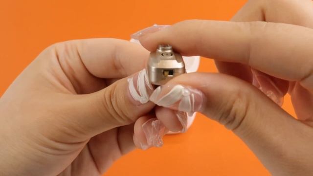 BRITZGO Слуховой аппарат с функцией мобильной зарядки, yдобно для всех! на Ozon и Wildberries смотреть онлайн