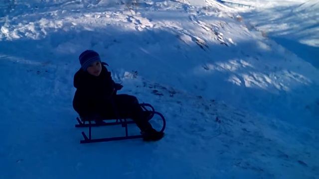 падение с санок смотреть онлайн