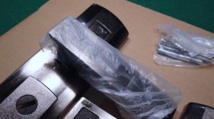 Обзор дверных ручек Master lock Quatro ML 300