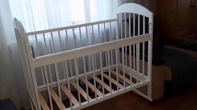 Распаковка — Детская кроватка Bambini Comfort М смотреть онлайн