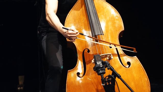 Bell meets Bass - Tango Style смотреть онлайн