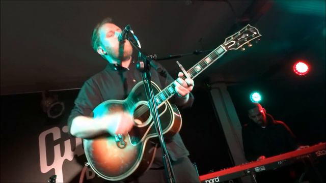 Gavin James - Remember Me @ The Diana Awards - Gibson Brands Showroom, London 12/12/16 смотреть онлайн