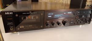 Кассетная дека AKAI GX-73