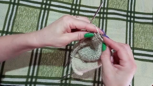 Носки с отдельной подошвой /вязать на 5ти спицах/42 размер смотреть онлайн