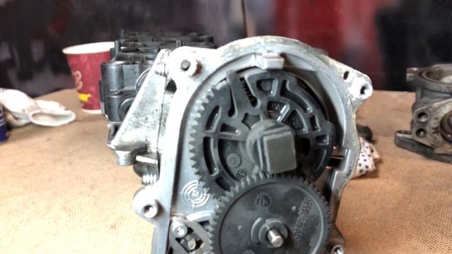 VW PASSAT CC | 2.0 TDI | РЕМОНТ ВПУСКНОГО КОЛЛЕКТОРА смотреть онлайн