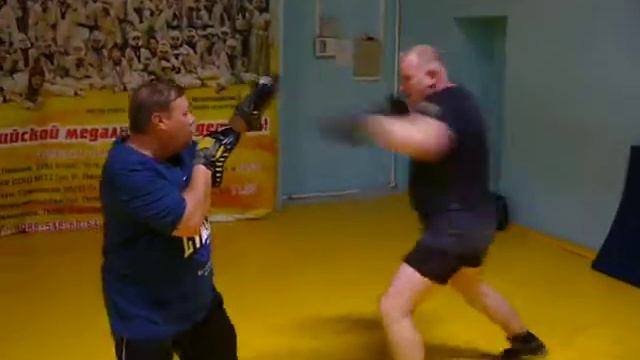 БОКС от дяди Коли, ""ТО ЧТО УДОБНО И ЭФФЕКТИВНО, КРАСИВО И МЕНЬШЕ ЗАБИРАЕТ СИЛ !!! ? ? ? ✊ смотреть онлайн