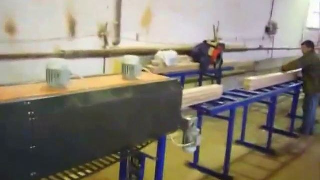 Линия для упаковки в термоусадочную пленку УМ 1 Лайн автомат Упаковка доски пола смотреть онлайн