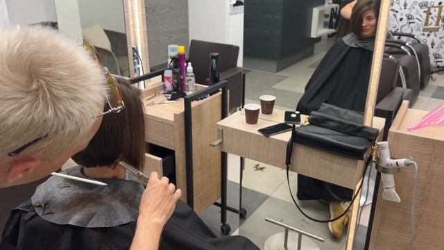 Стрижка высокий Bob (боб), боб каре, каре тренд 2023 смотреть онлайн