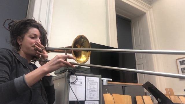 Laura Impallomeni playing jazz trombone on 'where's your overcoat boy?' смотреть онлайн