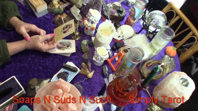 Aquarius multiple options! Angel Advice 1 Card Pull Oracle Read #tarot #aquariustarot смотреть онлайн