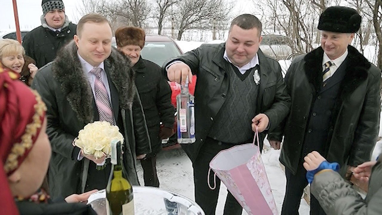 Выкуп невесты зимой в частном доме смотреть онлайн