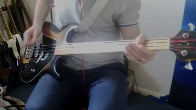 Green Day - The Grouch - Bass Cover Gibson G3 смотреть онлайн