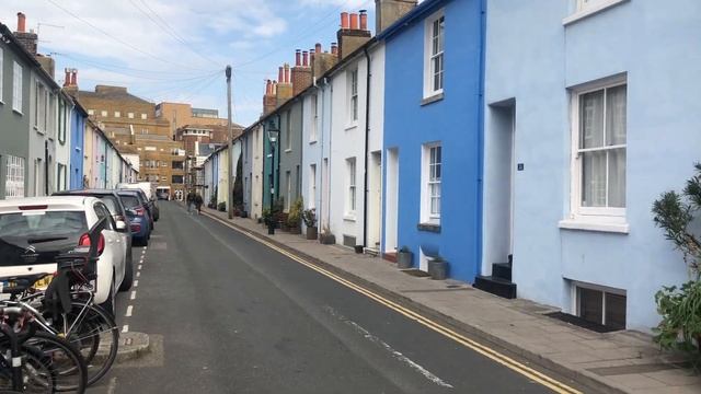 A DAY TRIP TO BRIGHTON // Olympus Superzoom // 35mm смотреть онлайн