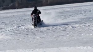 Yamaha v max 1200 на шипах, шипованая "кувалда"