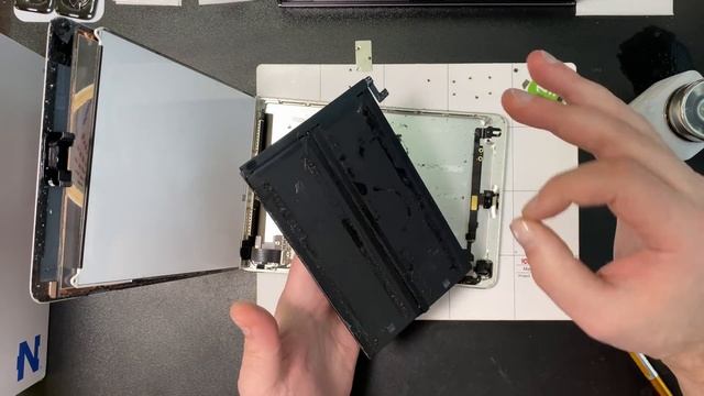 Стоит ли менять Аккумулятор на iPad mini 2 смотреть онлайн