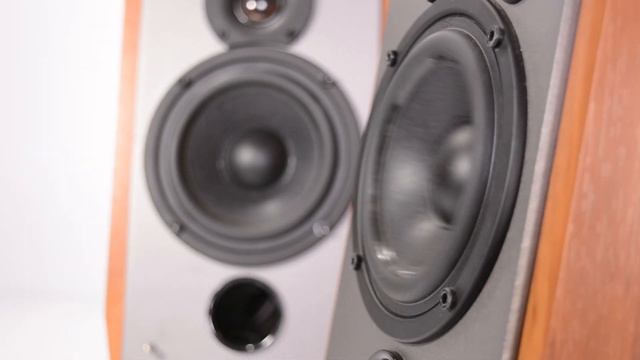 MONITOR DE ÁUDIO R1600TIII BIVOLT 60W RMS EDIFIER смотреть онлайн