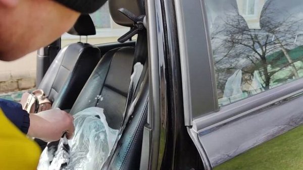 Не втягивается ремень безопасности?