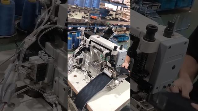 Direct drive multi-needle cylinder bed machine, control box build in head смотреть онлайн