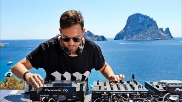 Maceo Plex -The Best Of- смотреть онлайн