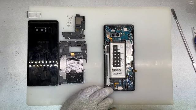 Samsung Galaxy Note 8 (SM-N950F) - КАК РАЗОБРАТЬ / Полный разбор устройства смотреть онлайн
