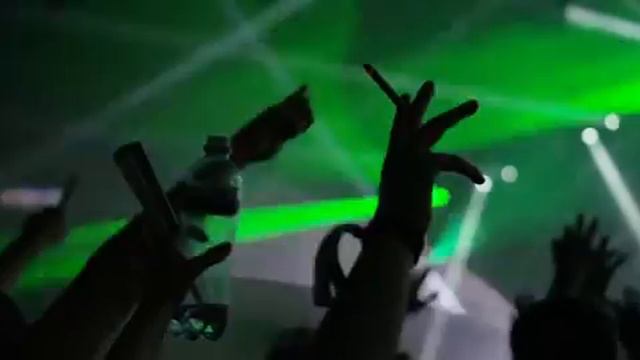 Angerfist - Pennywise