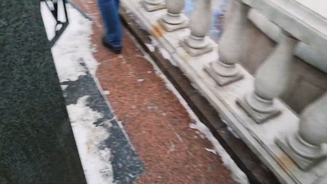 1. Новогодние каникулы в МСК. Я не верю своим глазам огромная живая ёлка на территории Кремля! смотреть онлайн