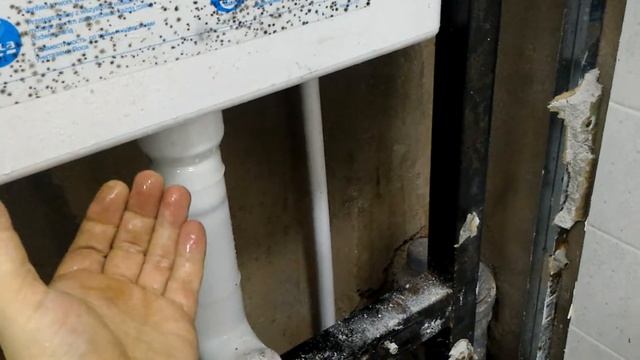 Сантехника "Roca". Делайте выводы. смотреть онлайн