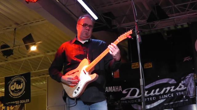 Greg Koch, Roscoe Beck and Tom Brechtlein clinic Part 1 "The Stumble" смотреть онлайн