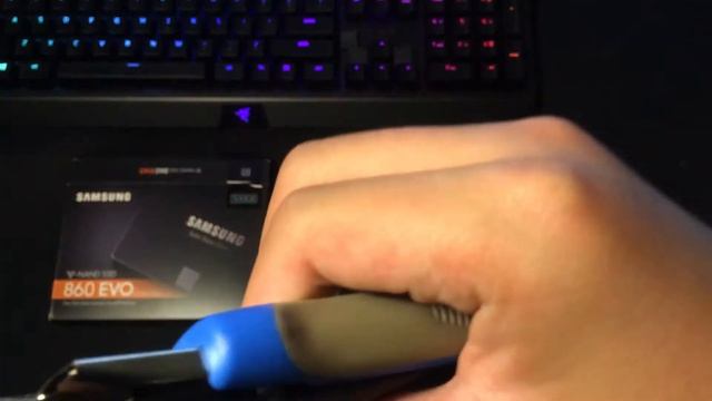 Samsung 860 EVO 500GB 2.5 SATA III SSD - Unboxing смотреть онлайн