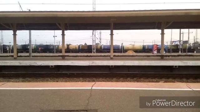 Влог в поезде еду в деревню. смотреть онлайн