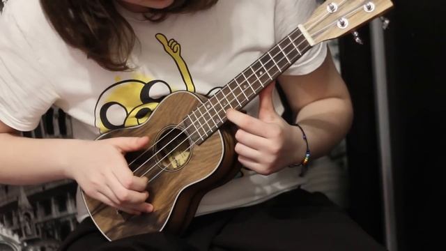 Ukulele Tutorial #2 : САМАЯ ПРОСТАЯ МЕЛОДИЯ НА УКУЛЕЛЕ/Елочка