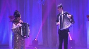 АЛЛА КОКОЕВА И АЛЬБЕРТ  ВАЛИЕВ ХОНГА С КРУГОВЫМ