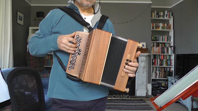 Right hand chording examples in a real chord sequence смотреть онлайн