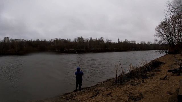 Джиг на Москва реке | Кирюха на Оке | Чет приуныл смотреть онлайн