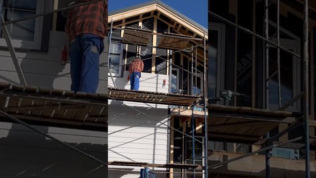 КАК ОТДЕЛАТЬ КРКАСНЫЙ ДОМ ФИБРОЦЕМЕНТНЫМИ ПАНЕЛЯМИ DECOVER смотреть онлайн